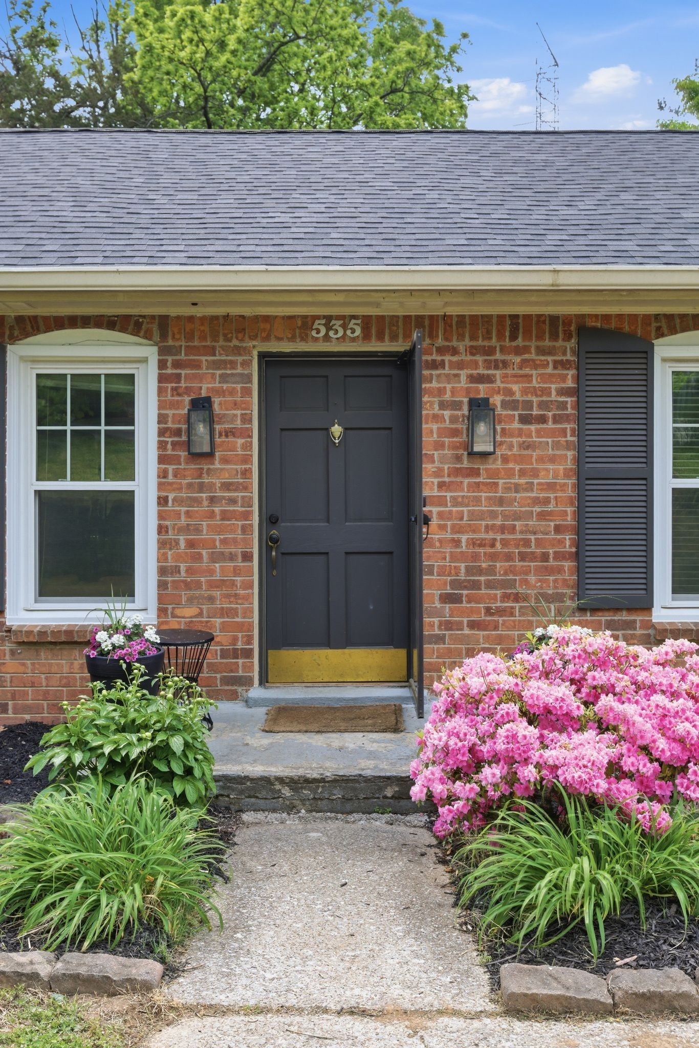 3-bed home sold in Nashville, TN 37211, 535 Huntington Pkwy 535 Huntington Pkwy, Nashville TN 37211 3-bed home, photo 4 of 42