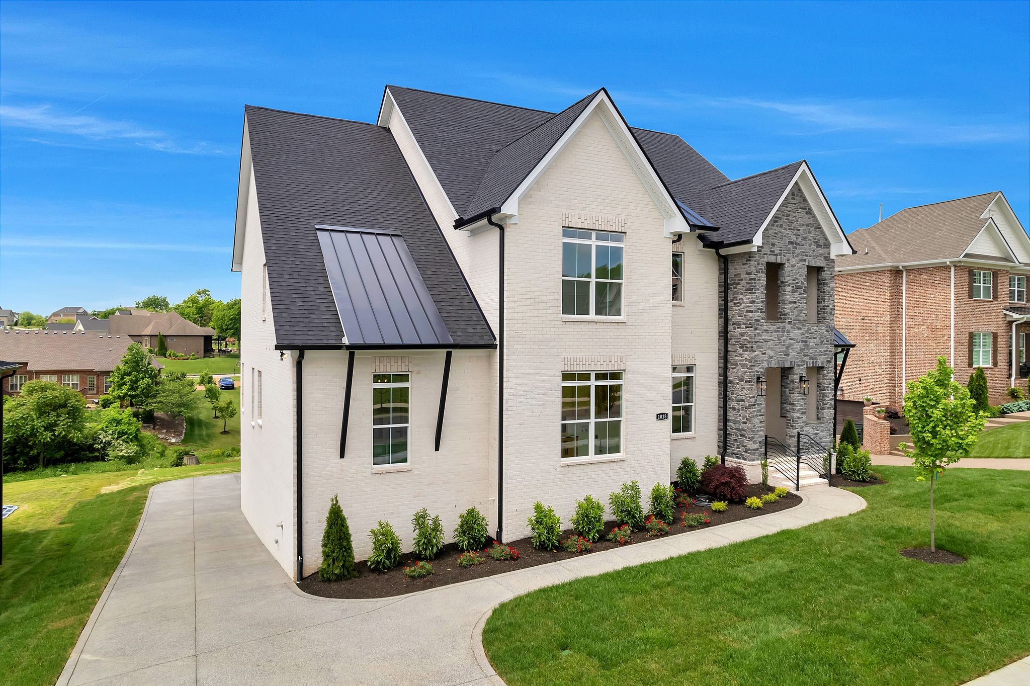 1018 Keeneland Dr