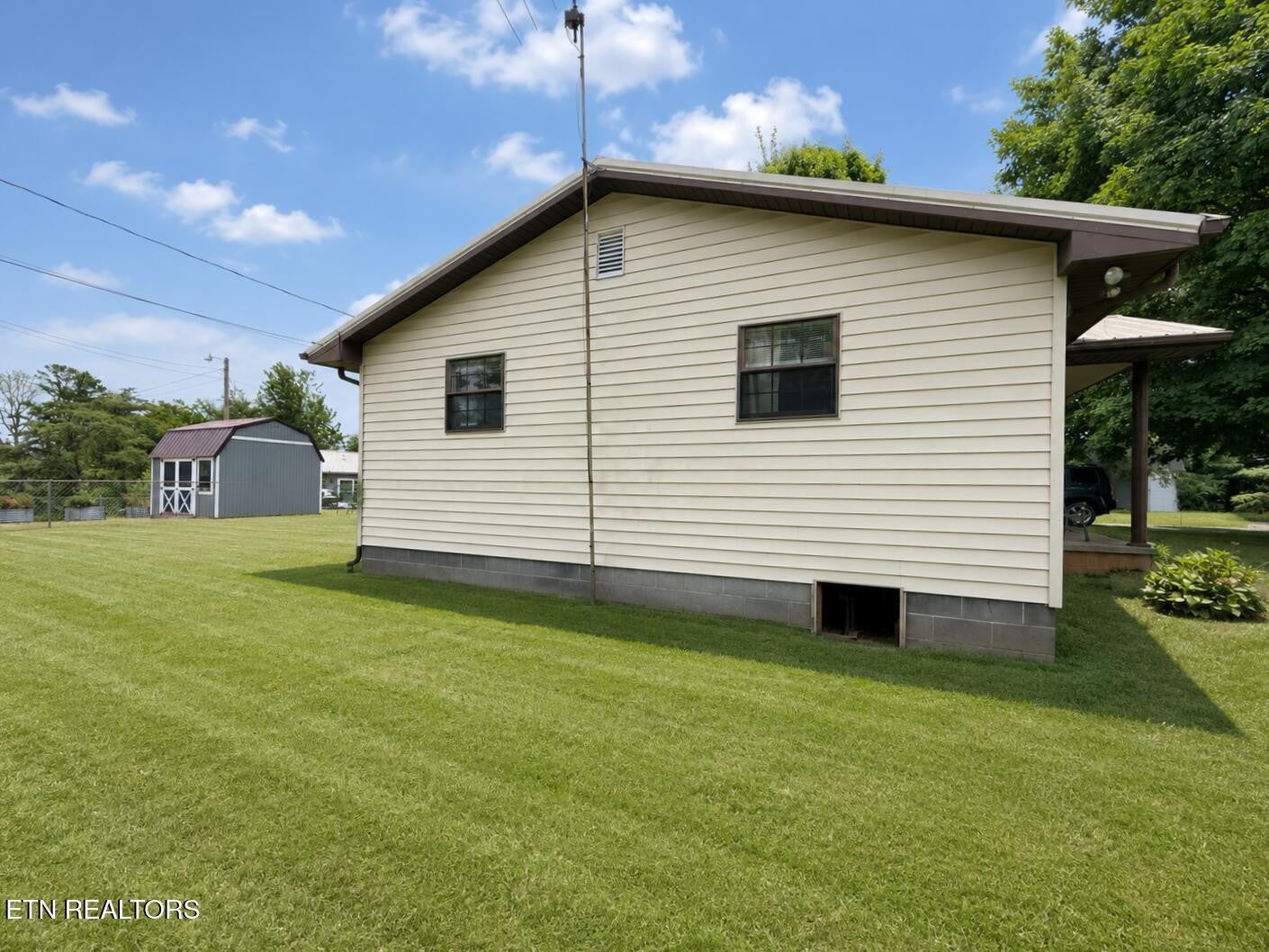 1237 Faith Lane