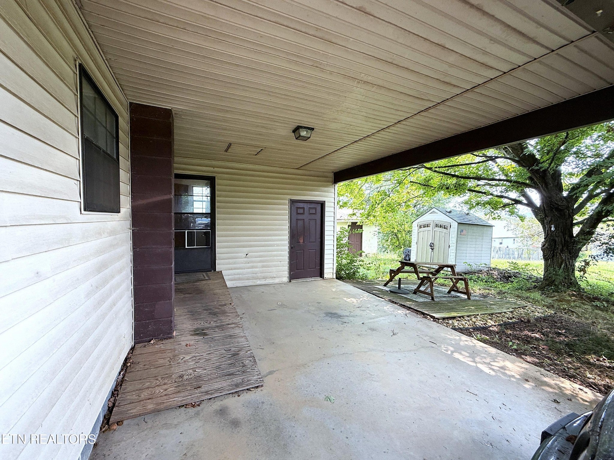1237 Faith Lane