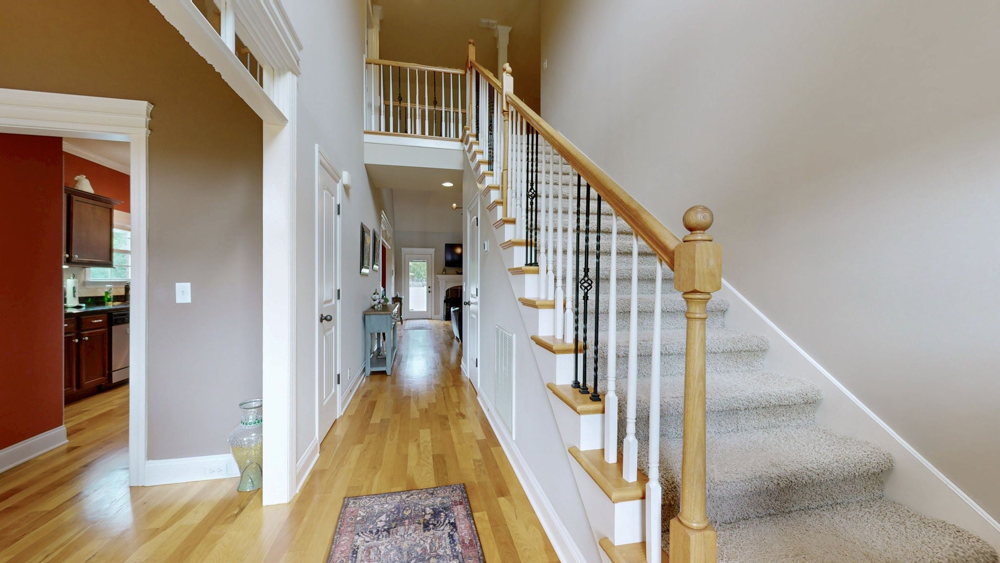 107 Waldron View Dr