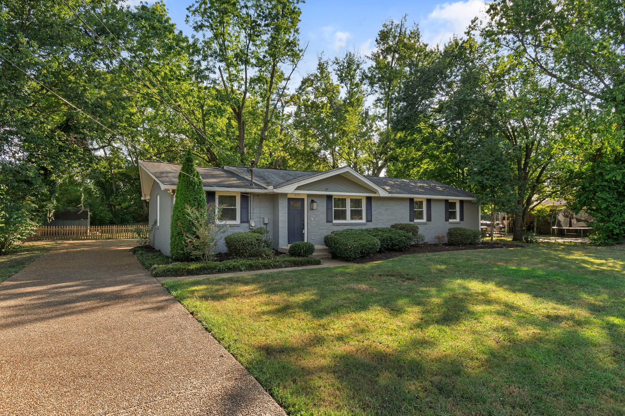 117 Stable Rd