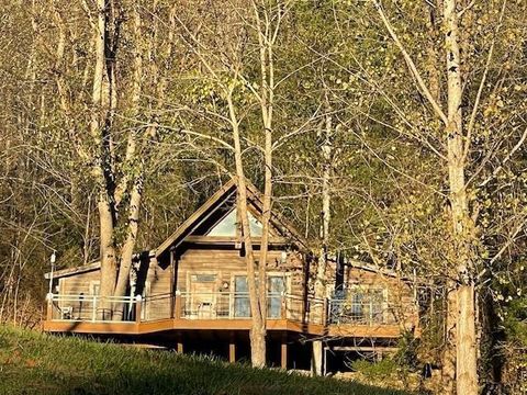 360 Spurlock Hollow Ln Gainesboro TN 38562