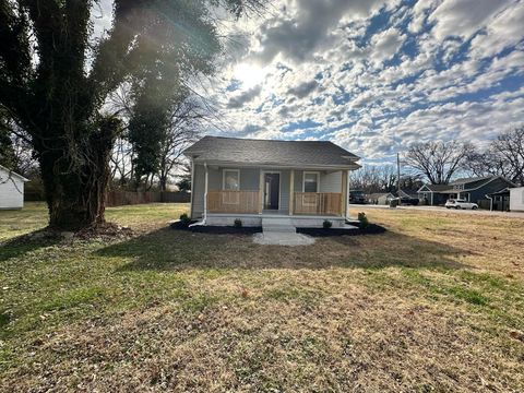 203 Coles Ferry Rd Gallatin TN 37066