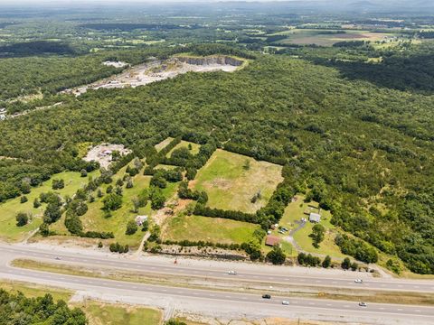 7665 Shelbyville Pike Christiana TN 37037