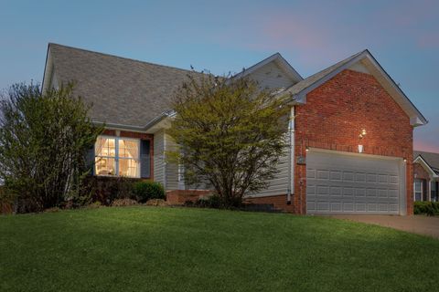 Photo of 1437 Cedar Springs Cir, Clarksville, TN 37042 (MLS # 3178437)