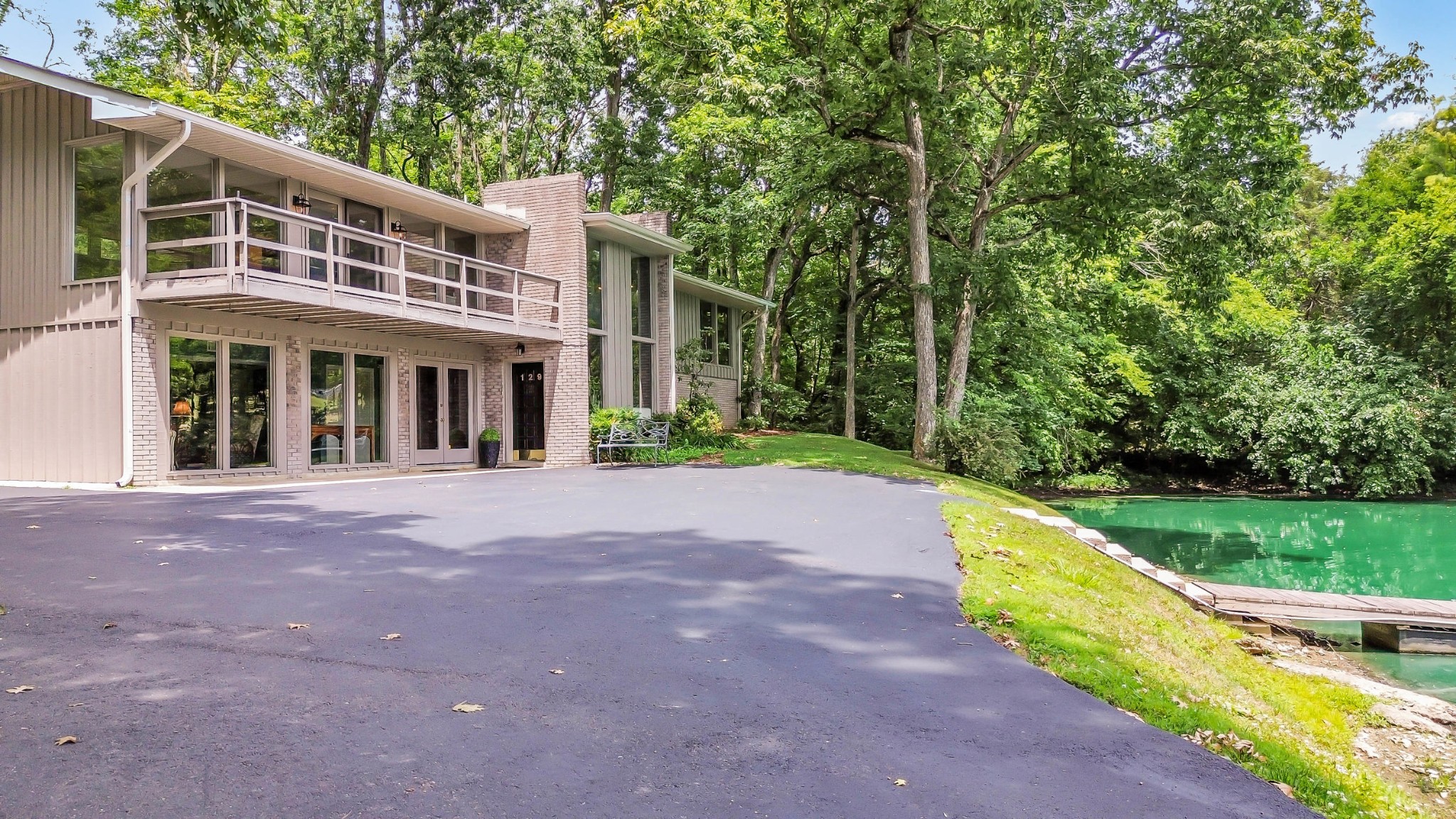 129 Mallard Dr
