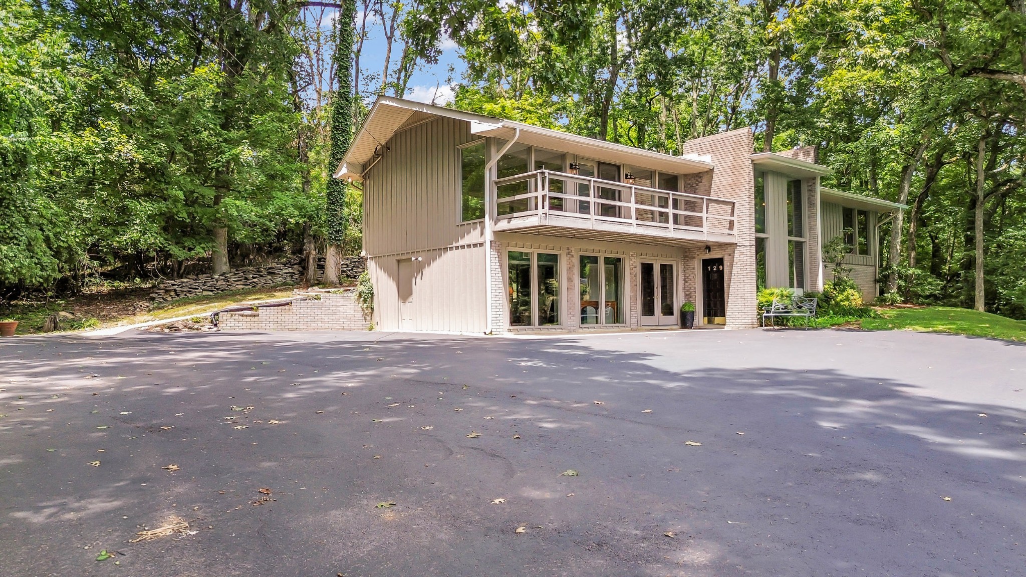 129 Mallard Dr