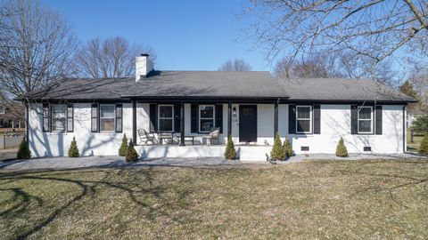 2331 Ravenwood Dr Murfreesboro TN 37129