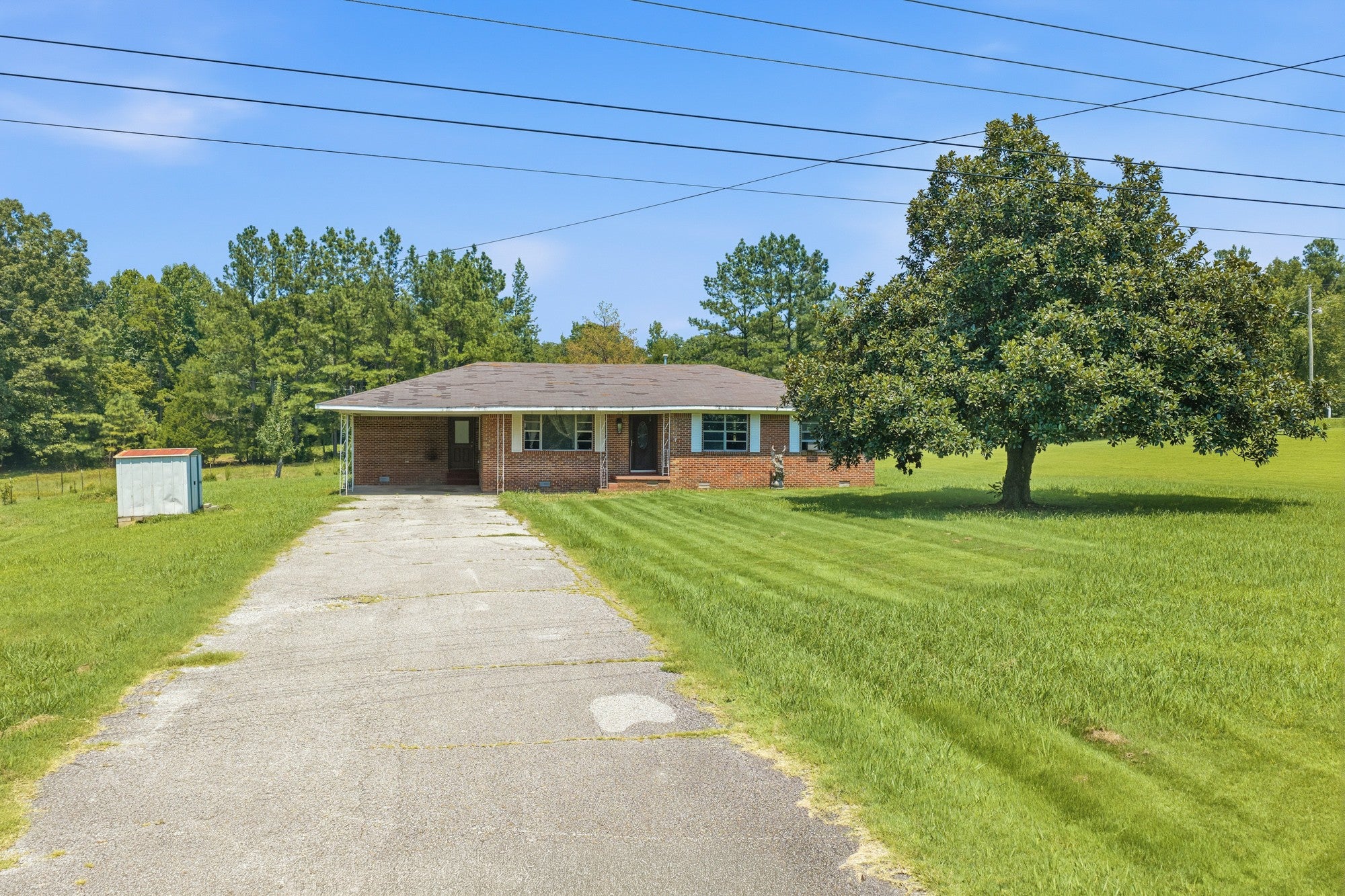 4930 Hwy 114 W