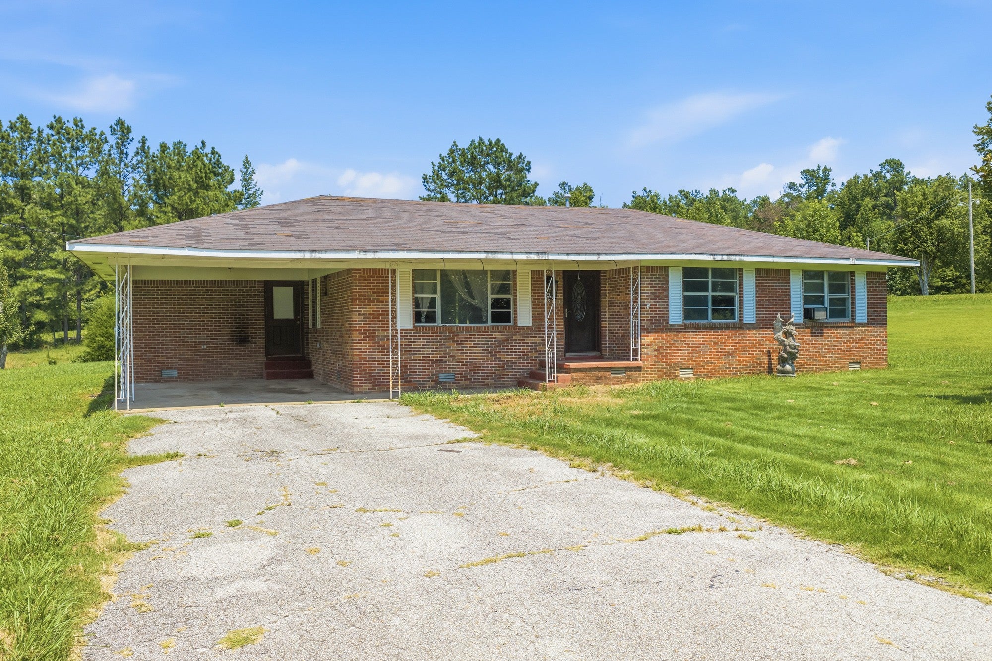 4930 Hwy 114 W