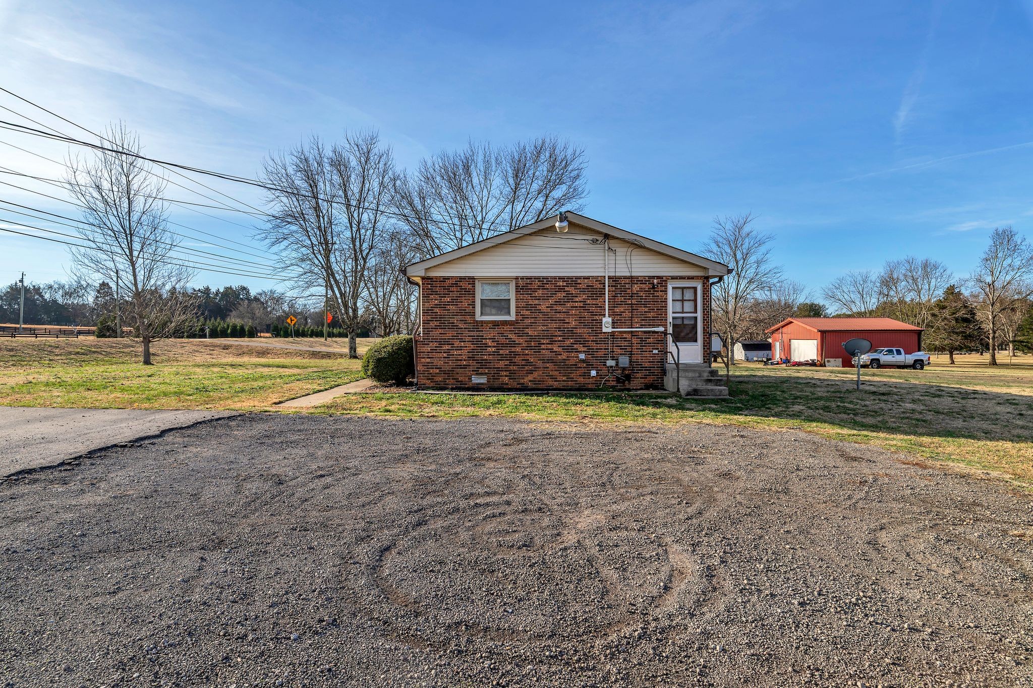 2086 Hartsville Pike