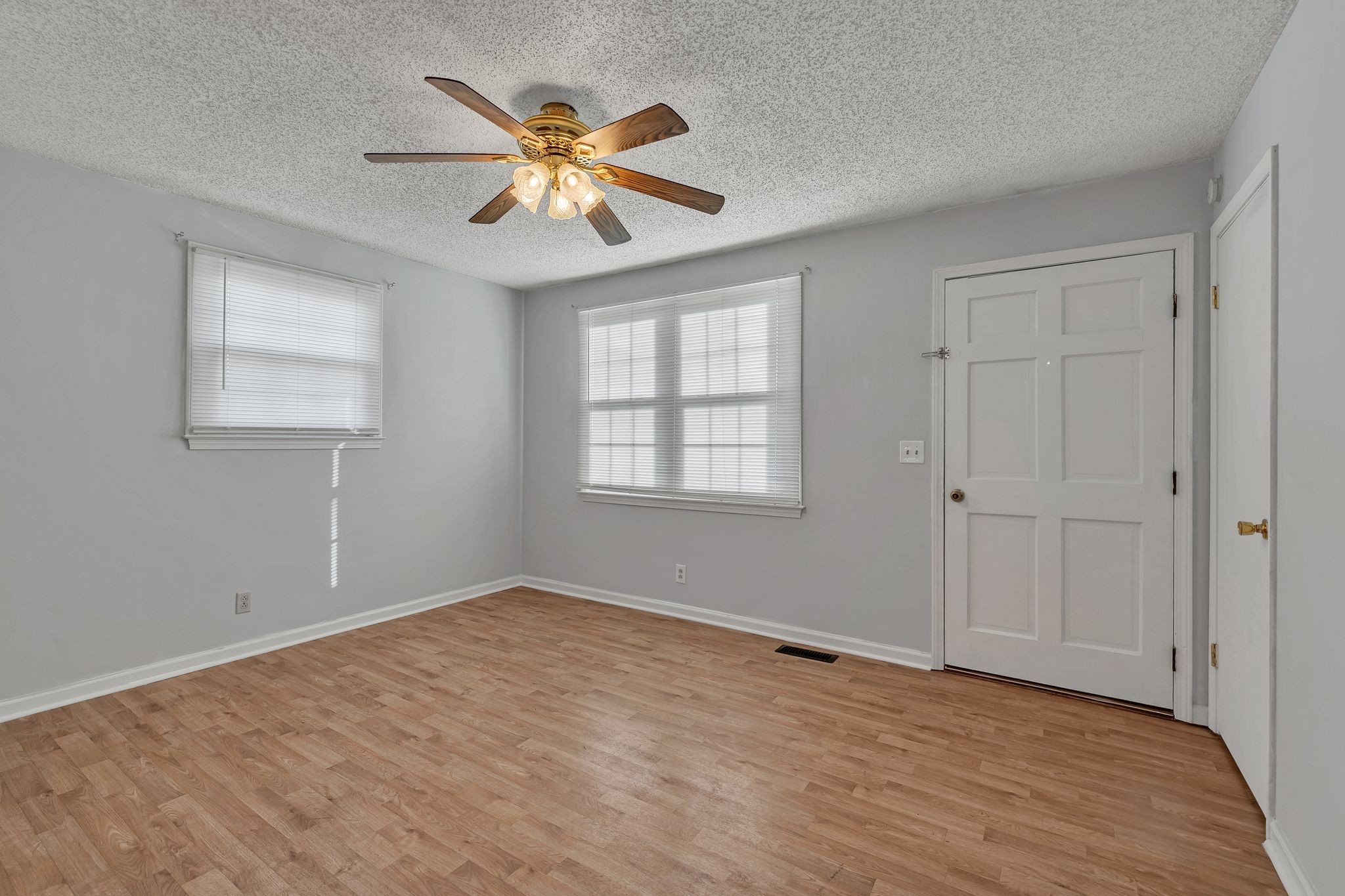 2086 Hartsville Pike