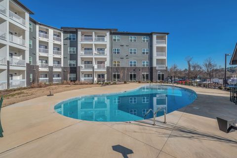1540 Lebanon Pike 403 Nashville TN 37210