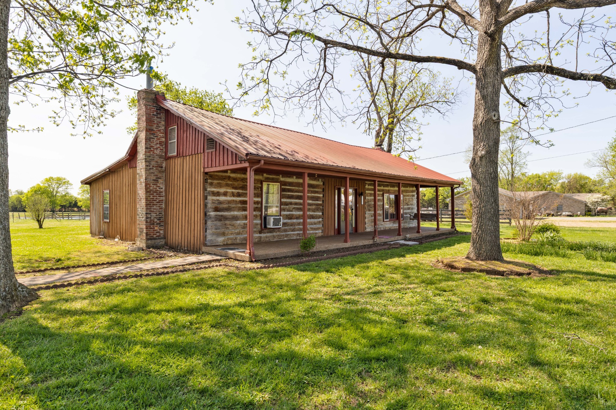 6448 Bradyville Pike