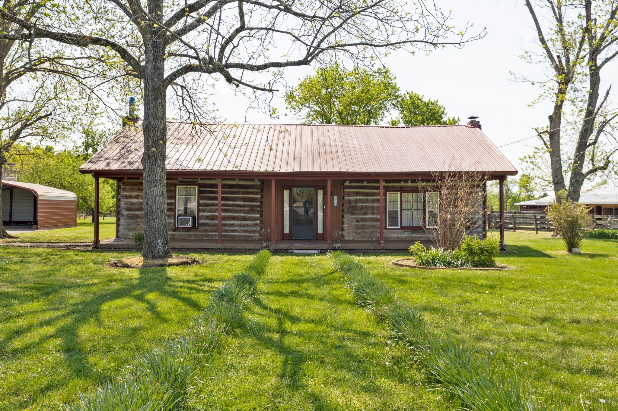 6448 Bradyville Pike