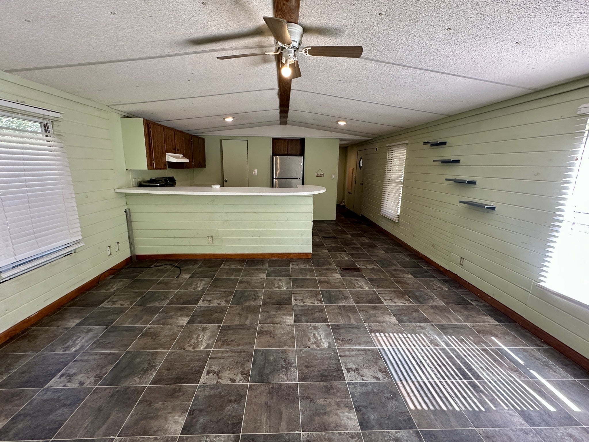 308 Poplar St