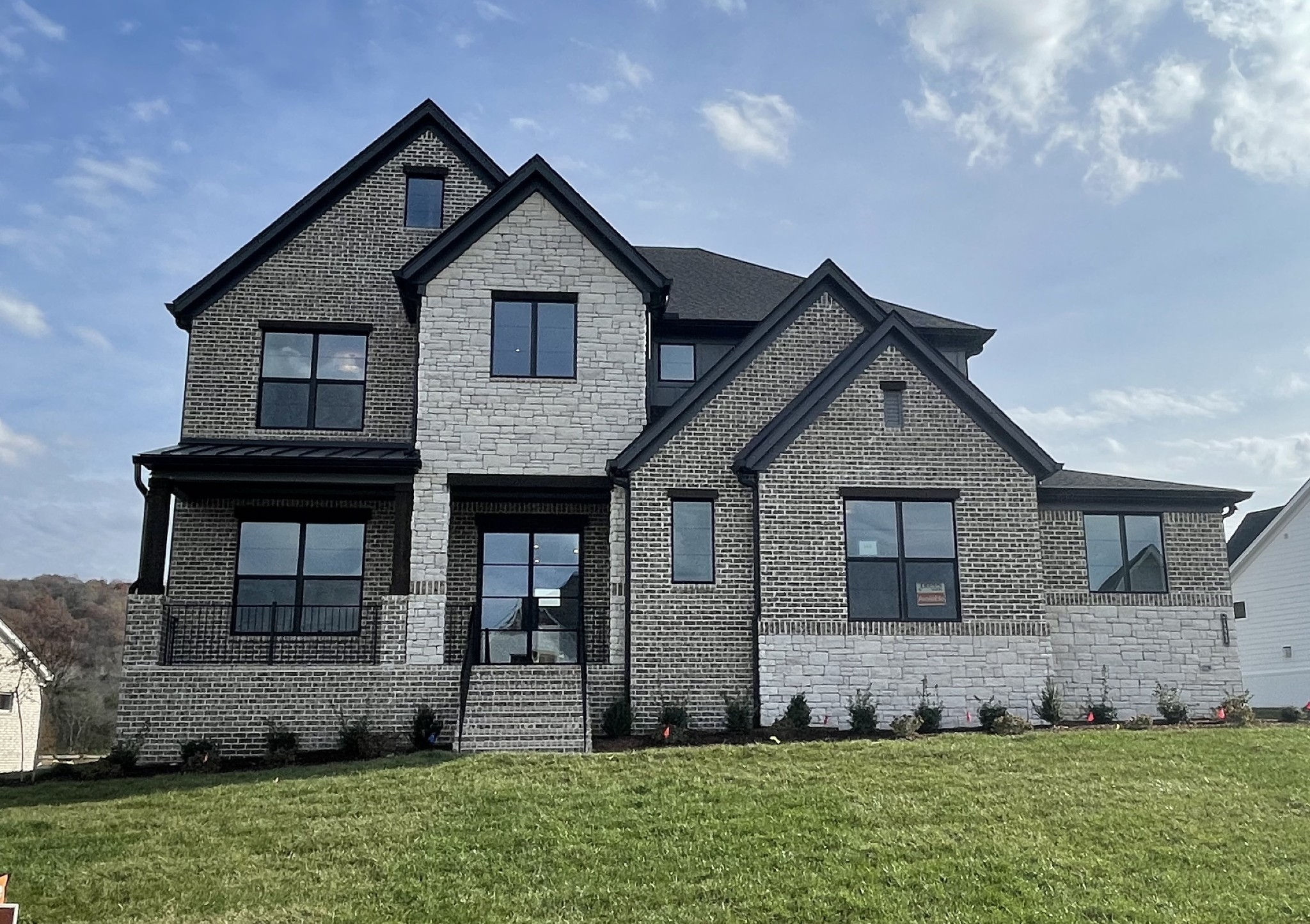 533 Divine Ct