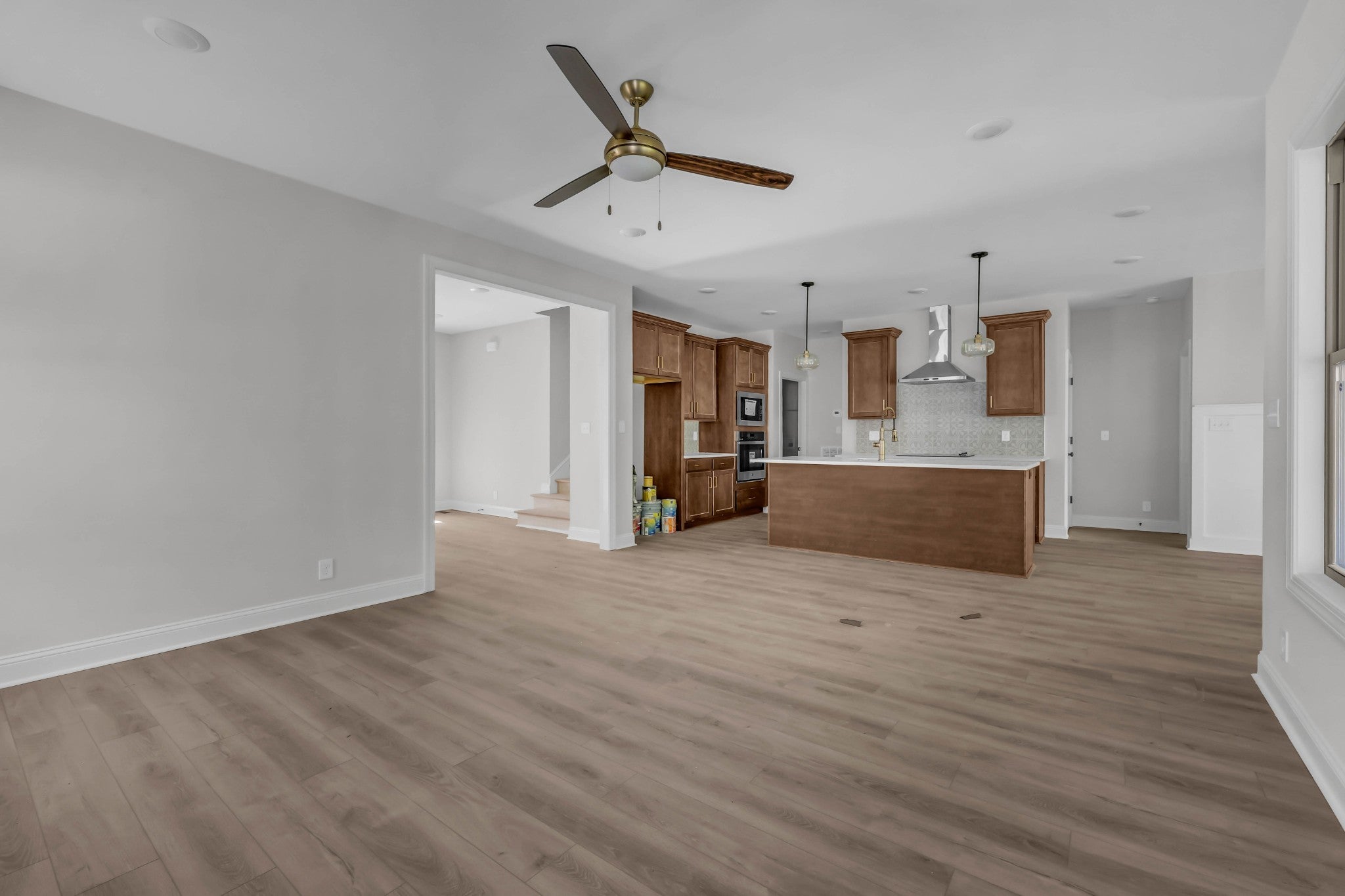 212 Birnam Wood Trce