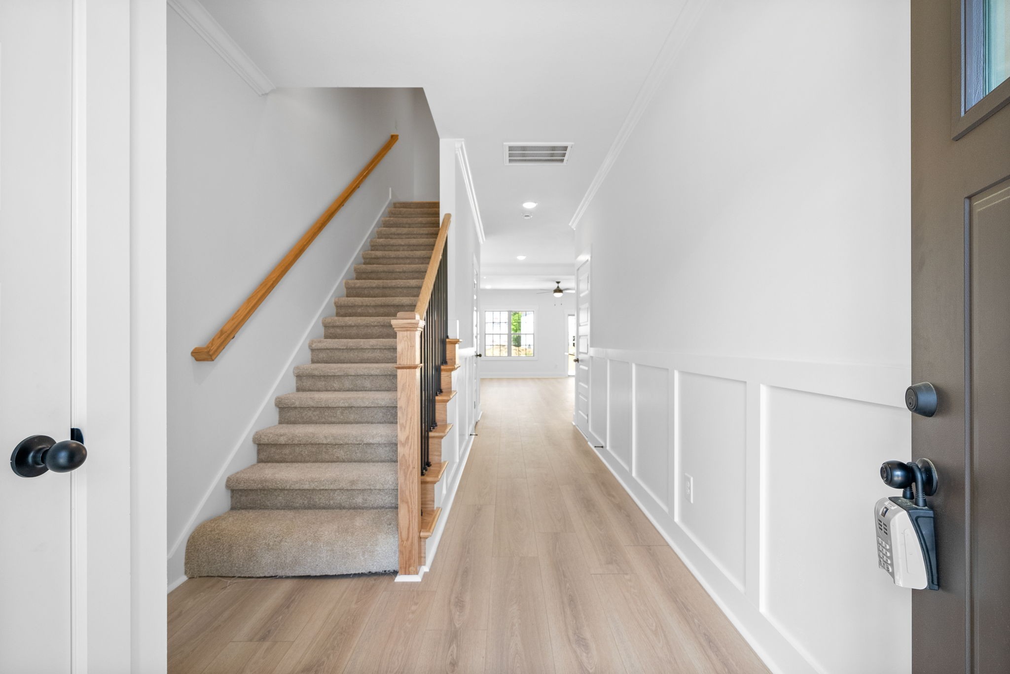 512 Charleston Cove Way