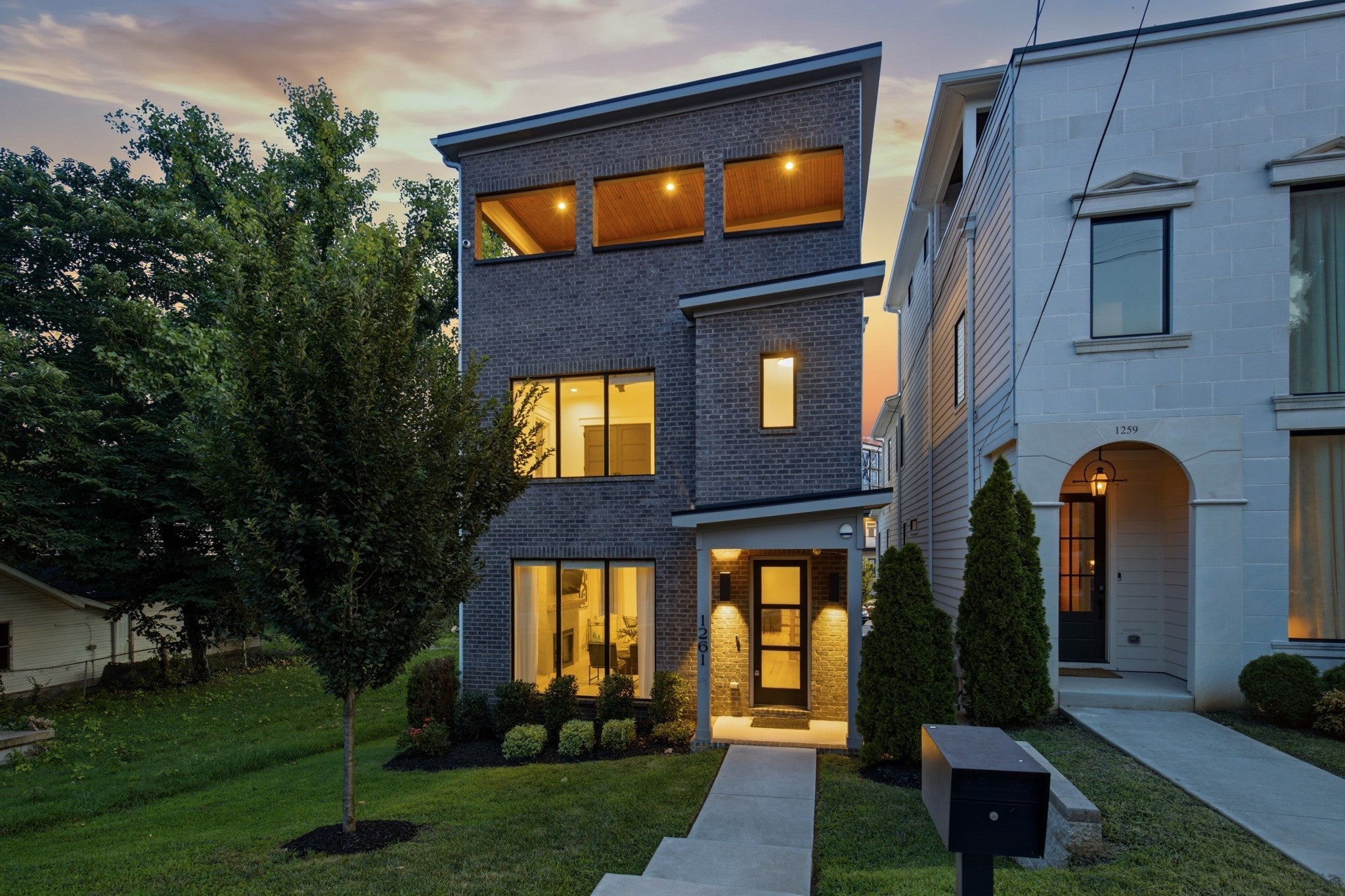 1261 2nd Ave S - home for rent