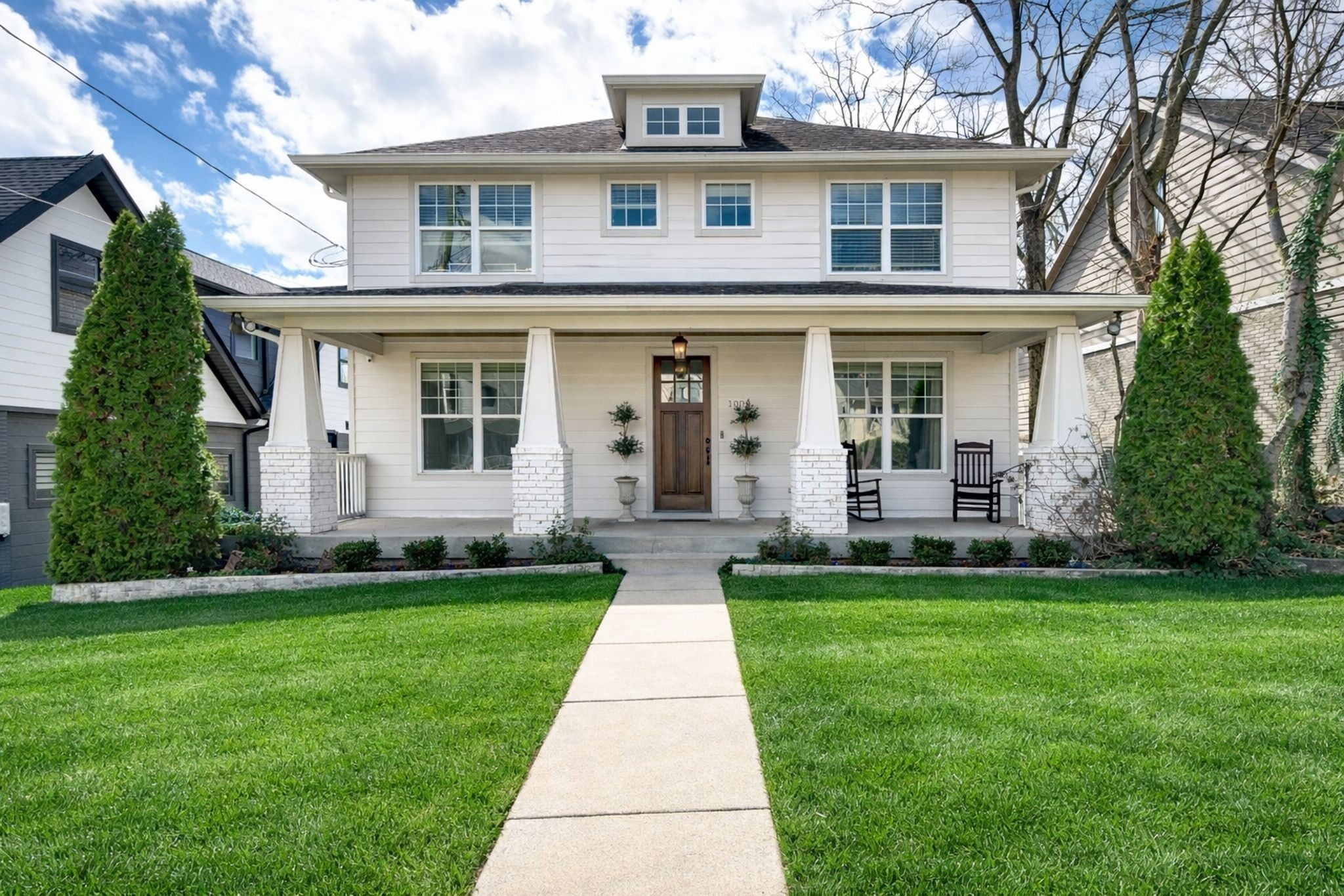 1009 Bate Ave