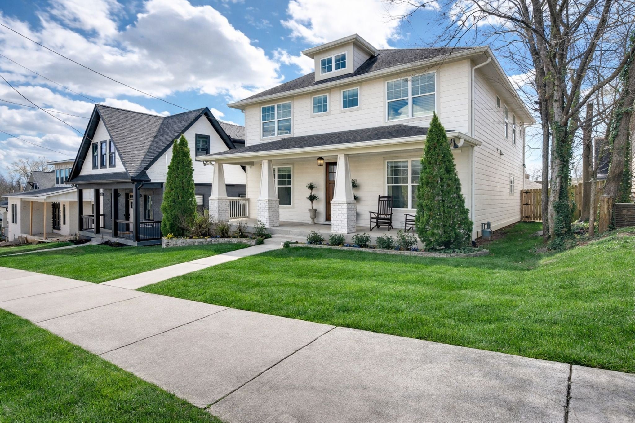 1009 Bate Ave