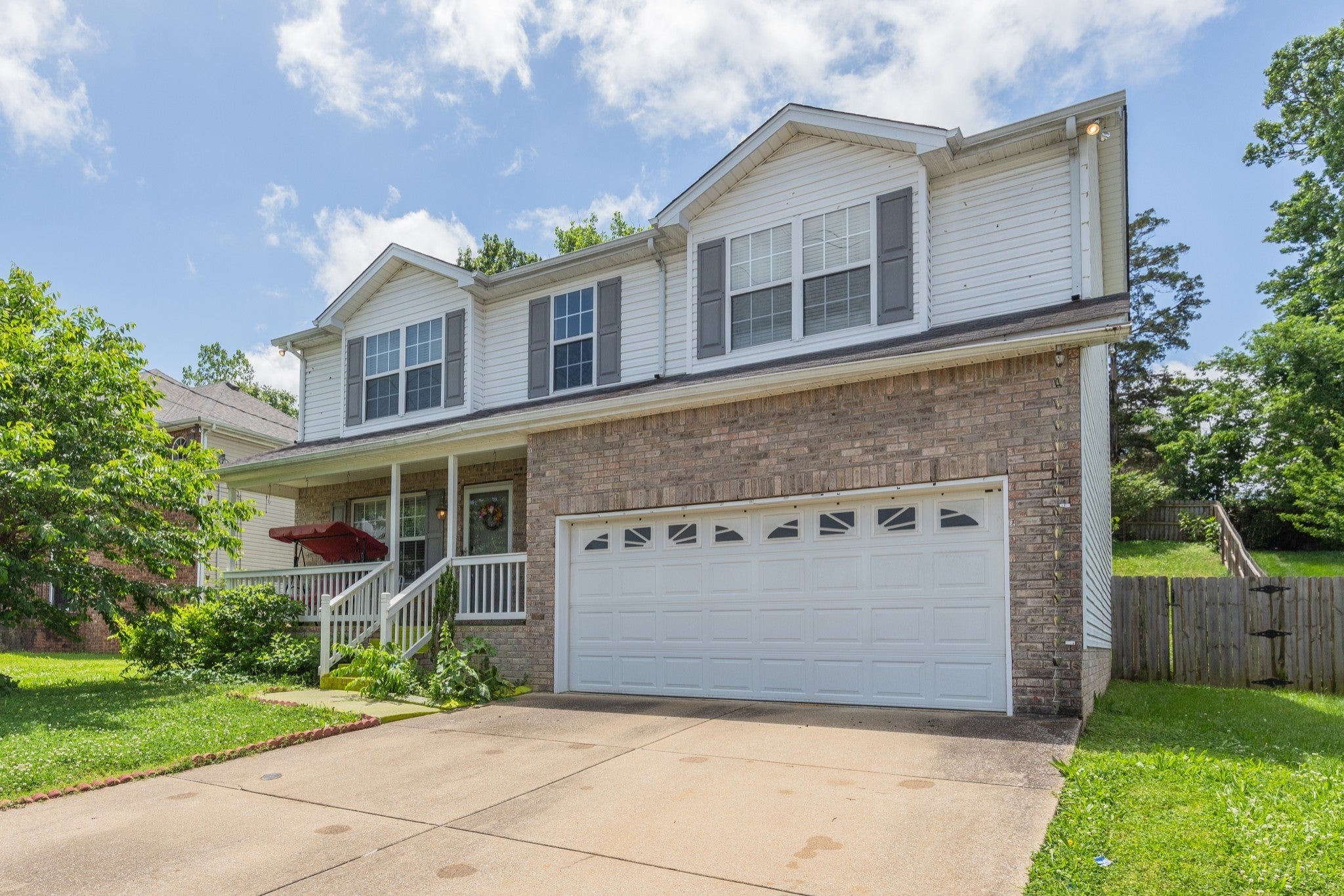 1157 Blairfield Dr, Antioch TN 37013 3-bed home, photo 2 of 19