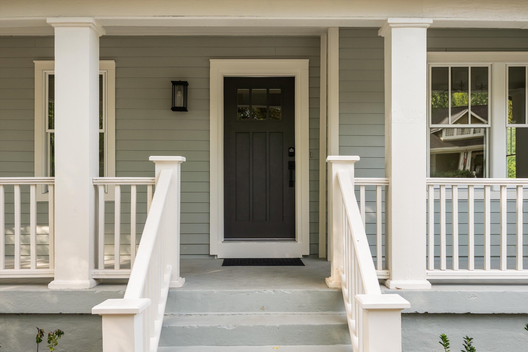 1121 Calvin Ave