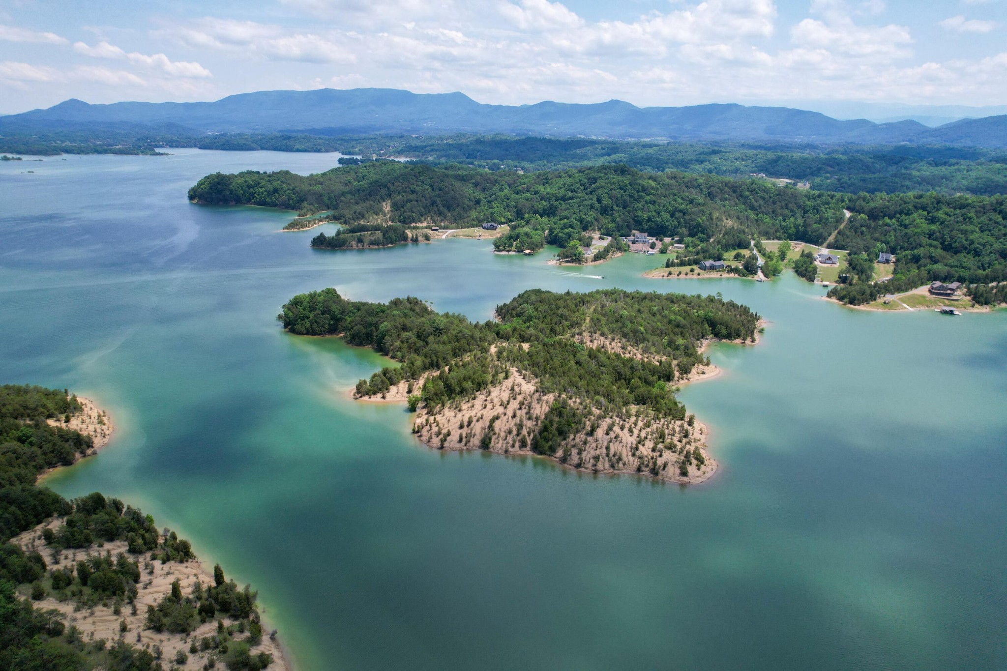 0 Douglas Lake Island