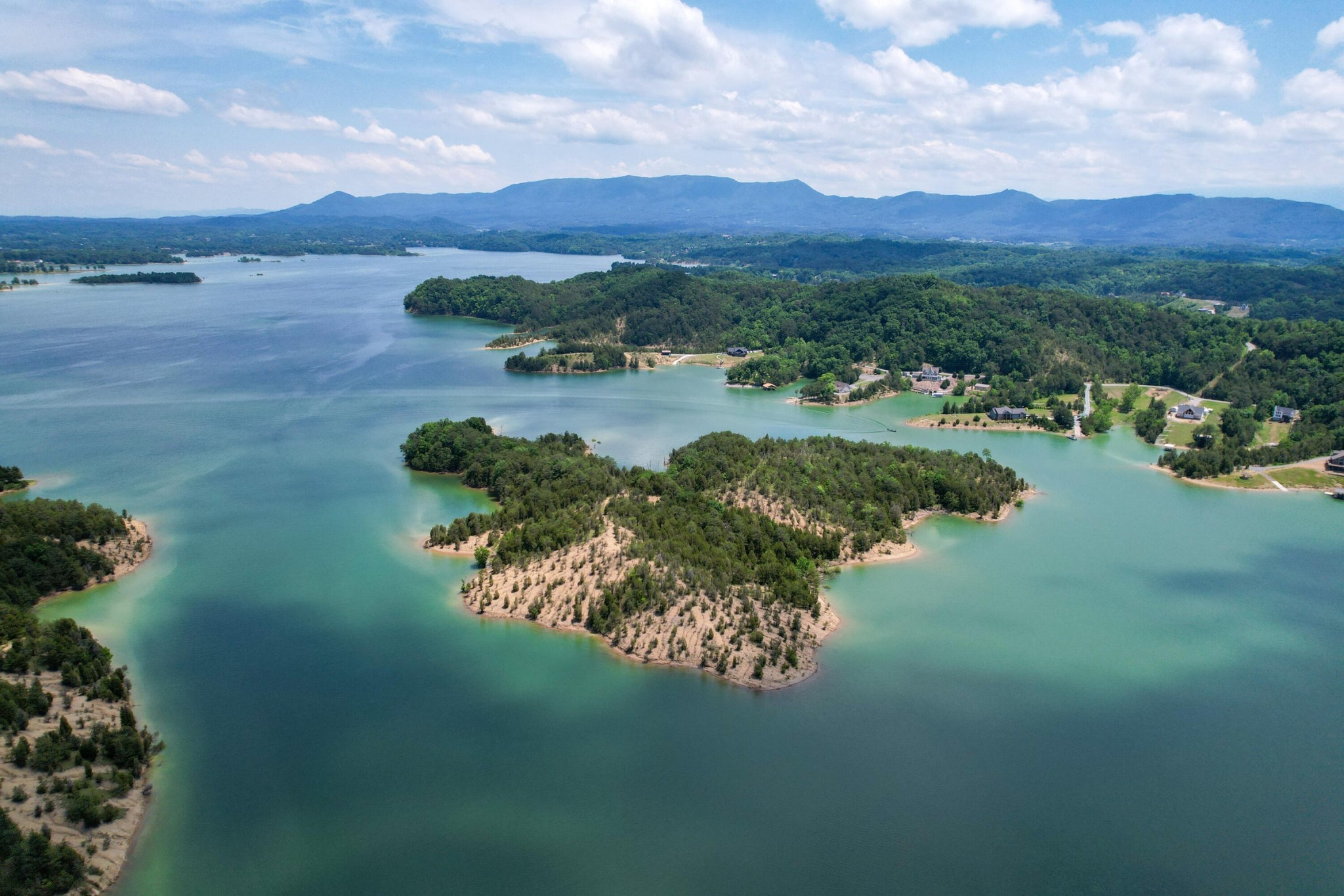 0 Douglas Lake Island