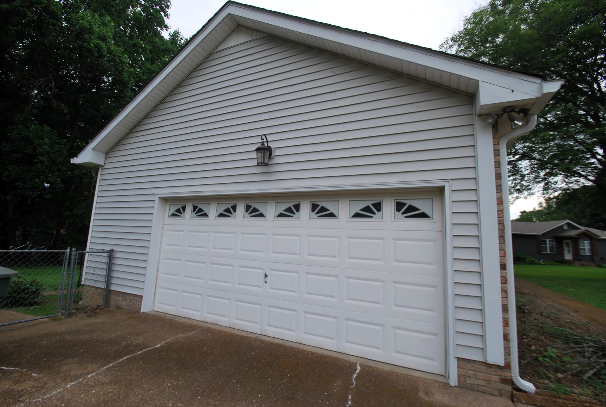 101 Laura Dr