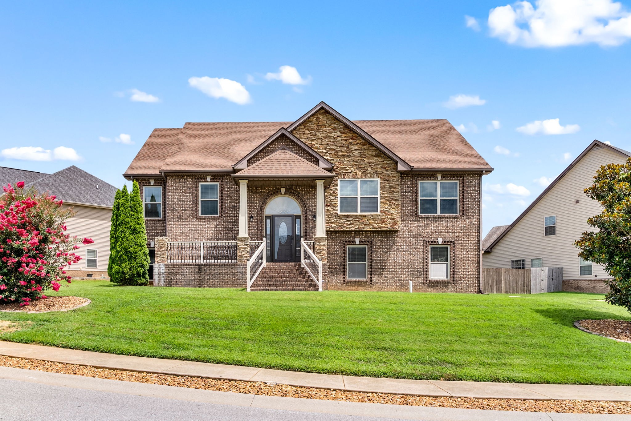 1251 Snowball Ln