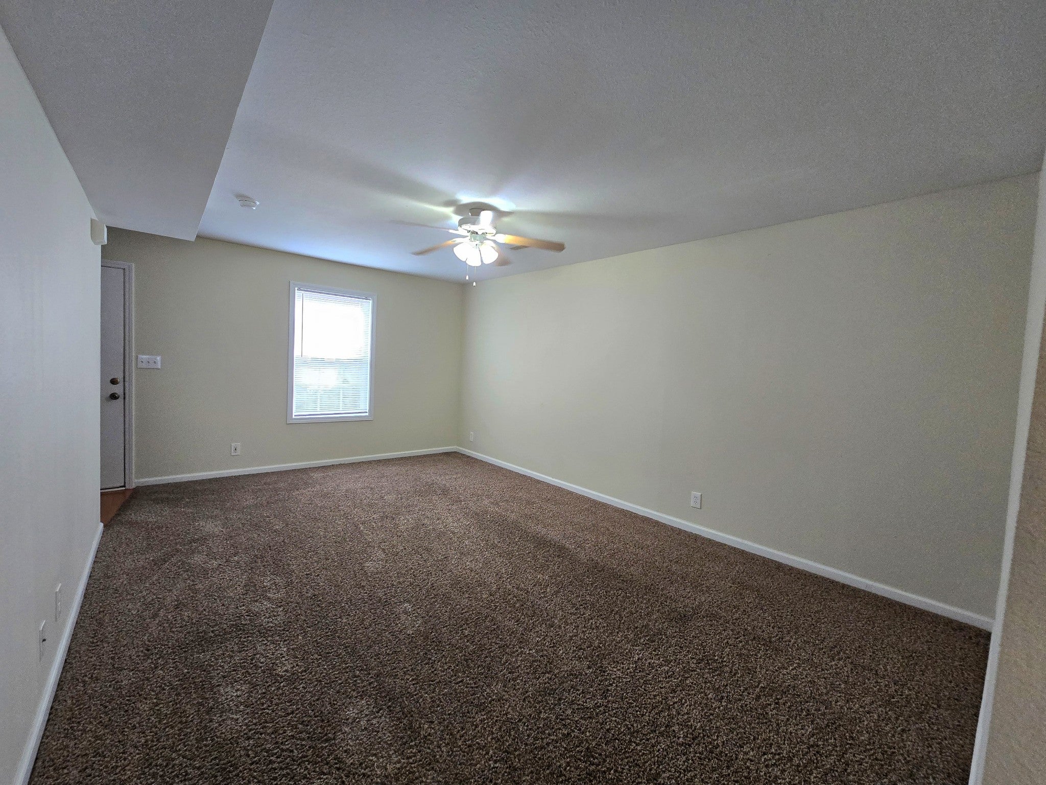 248 Executive Ave 2C
