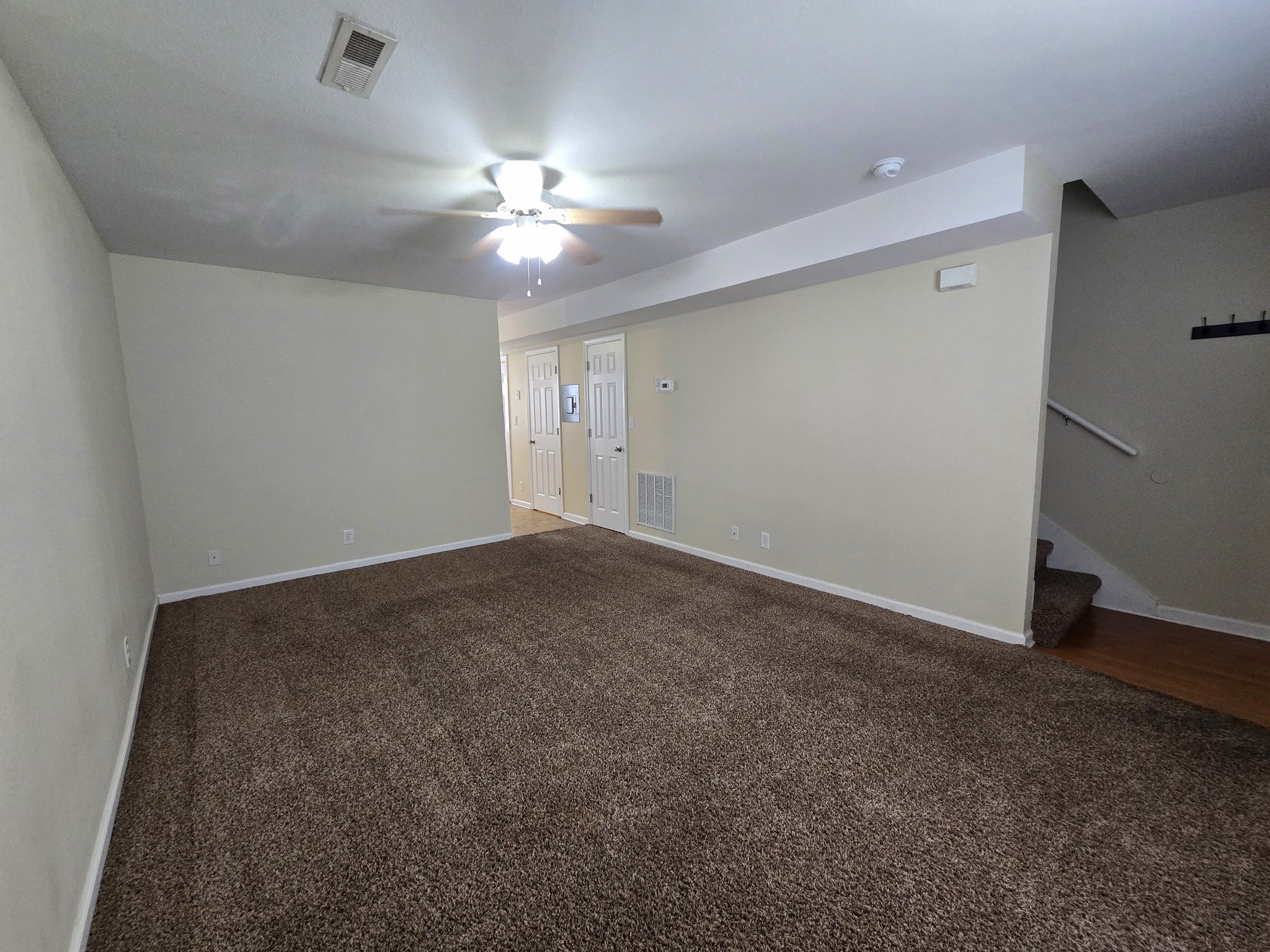 248 Executive Ave 2C