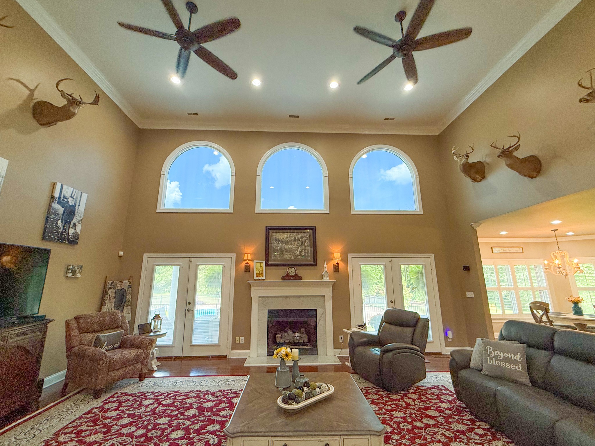 275 N Crescentview Rd