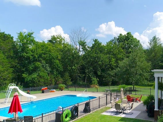 275 N Crescentview Rd