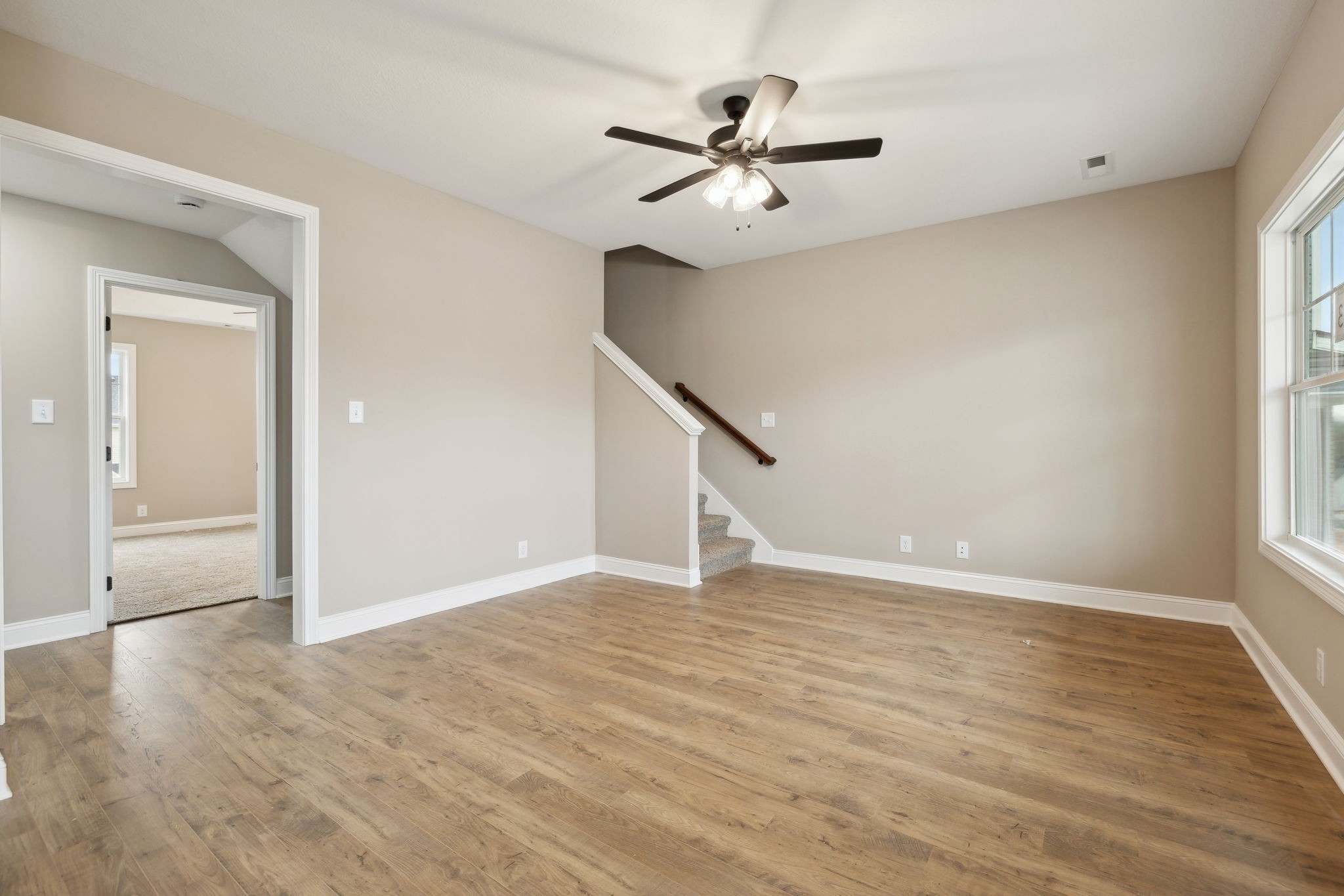 1009 Tufnel Dr