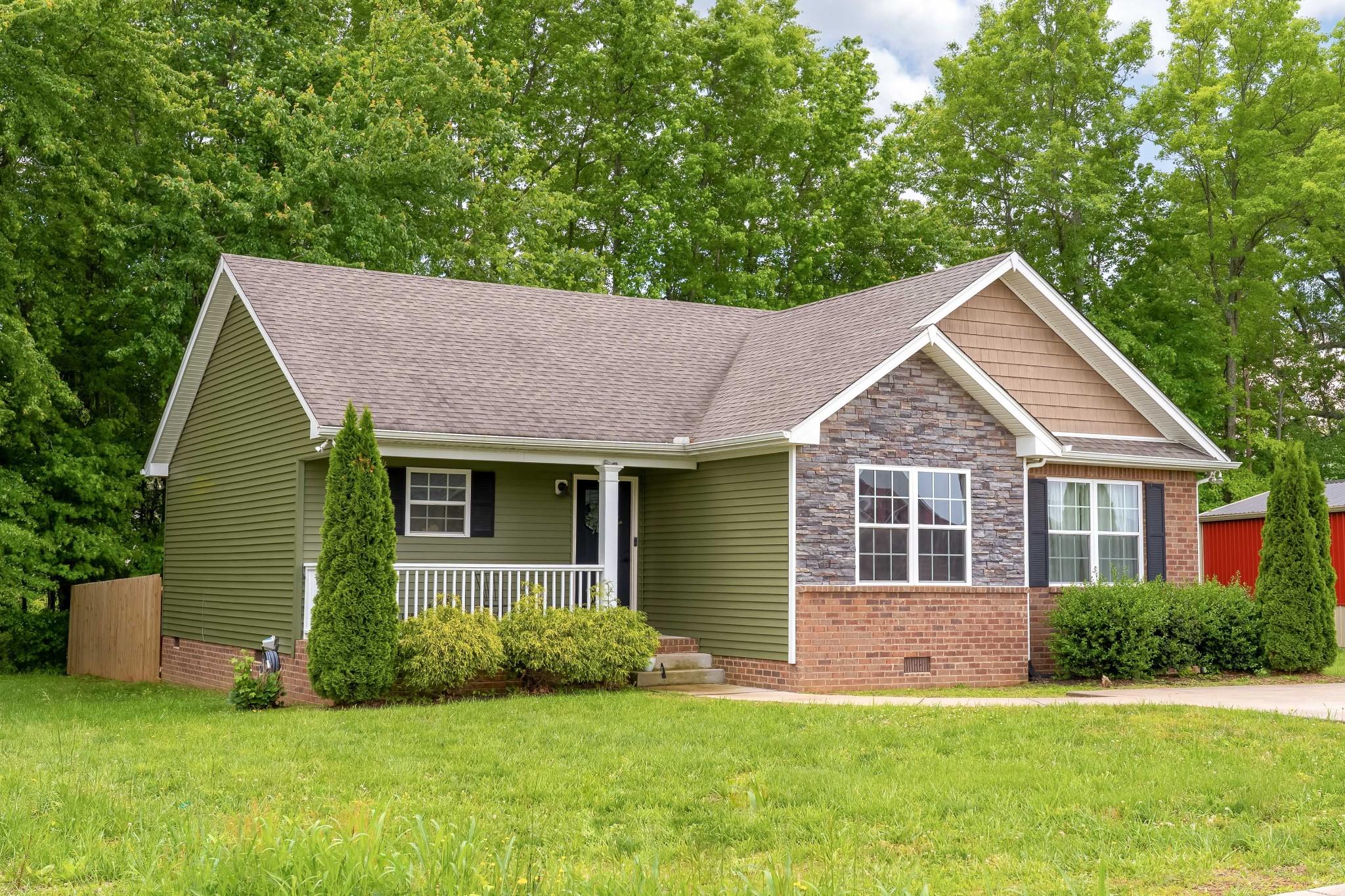 107 Tanesha Ct