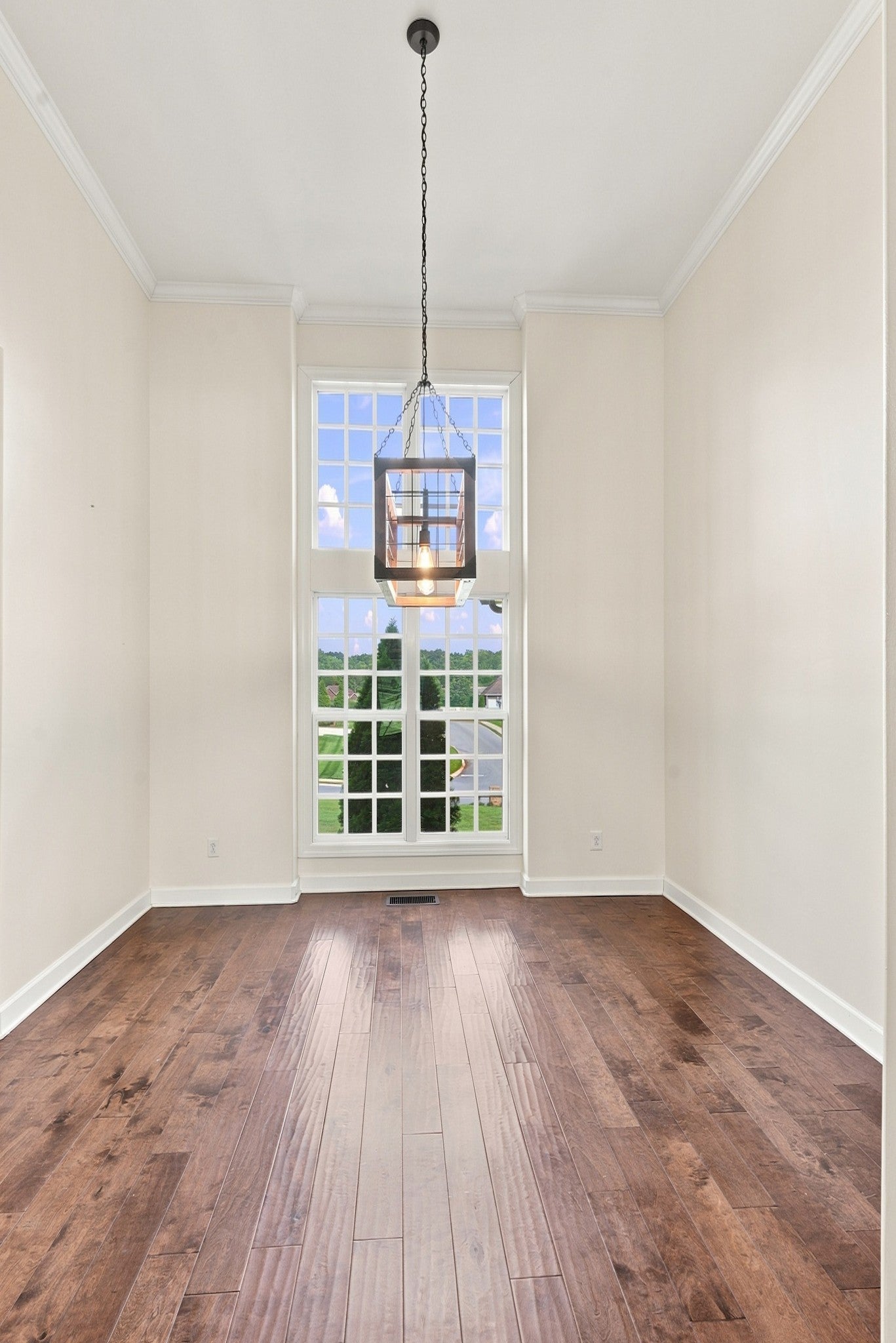 116 Cassandra Dr