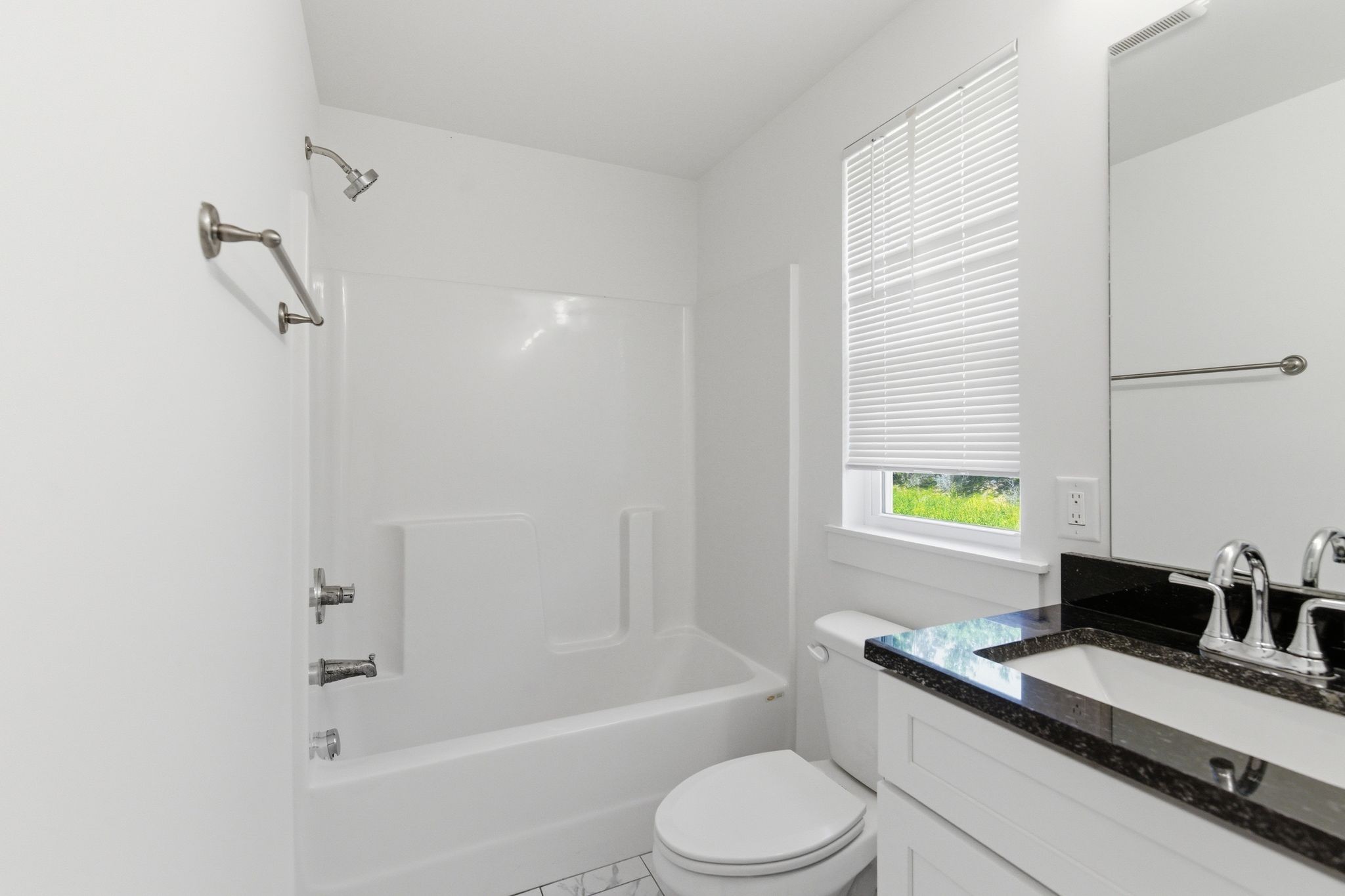 1125 Alcove Way