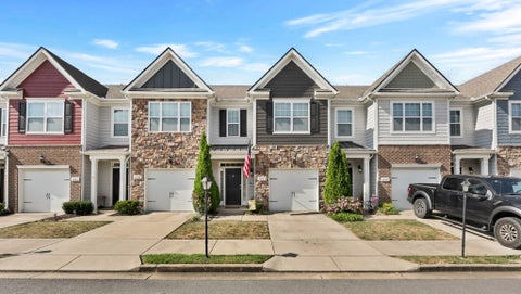 Photo of 1053 Enclave Ave, Pleasant View, TN 37146 (MLS # 3612841)