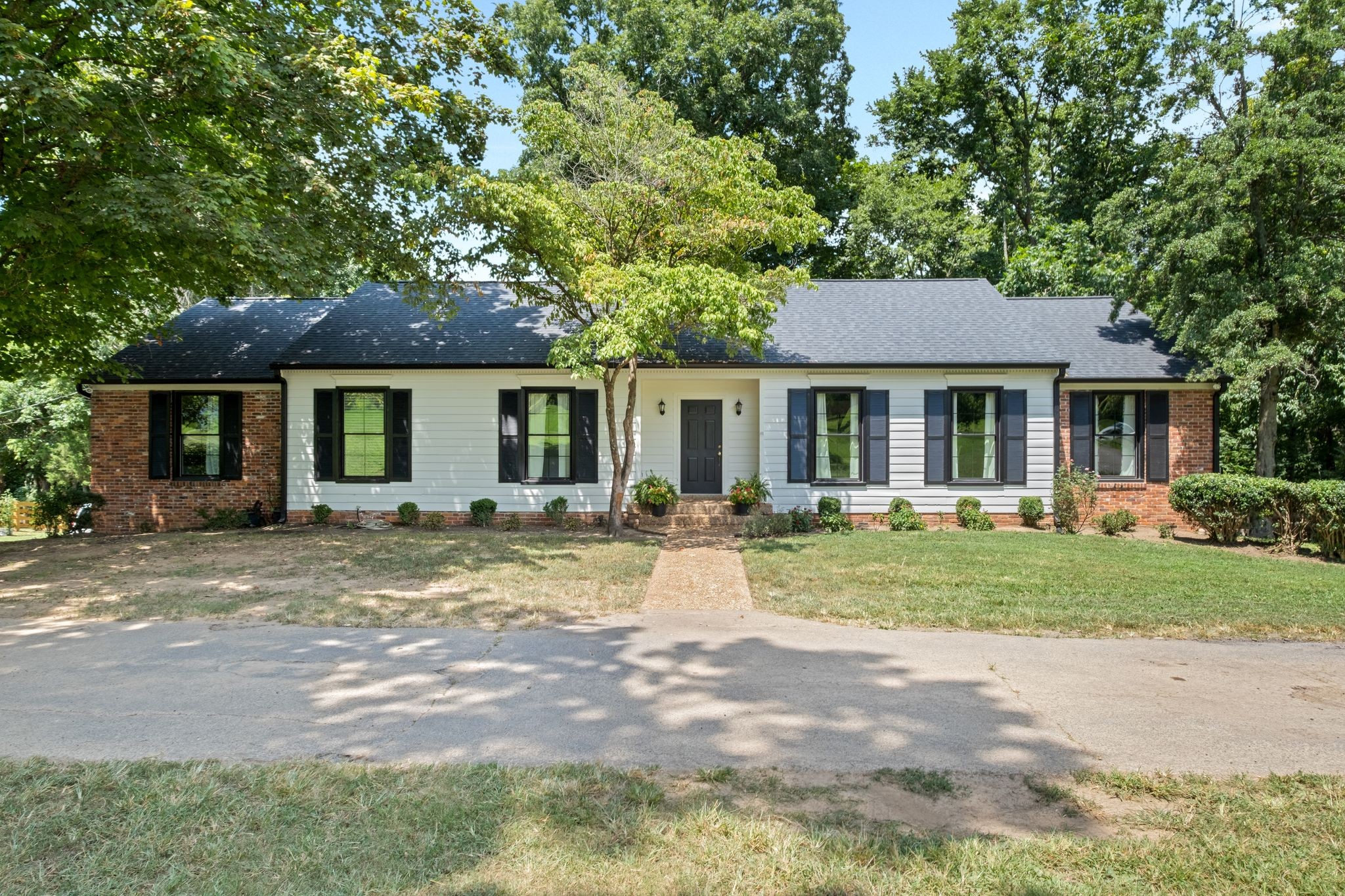 6355 Panorama Dr