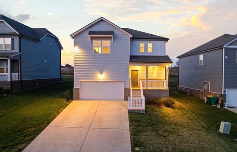 Photo of 138 Millbrook Dr, Spring Hill, TN 37174 (MLS # 3189917)