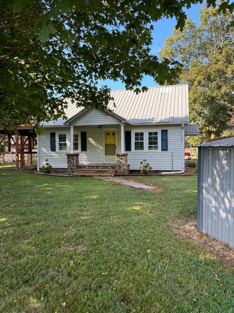 Photo of 749 McNichols Rd, Cadiz, KY 42211 (MLS # 3597917)