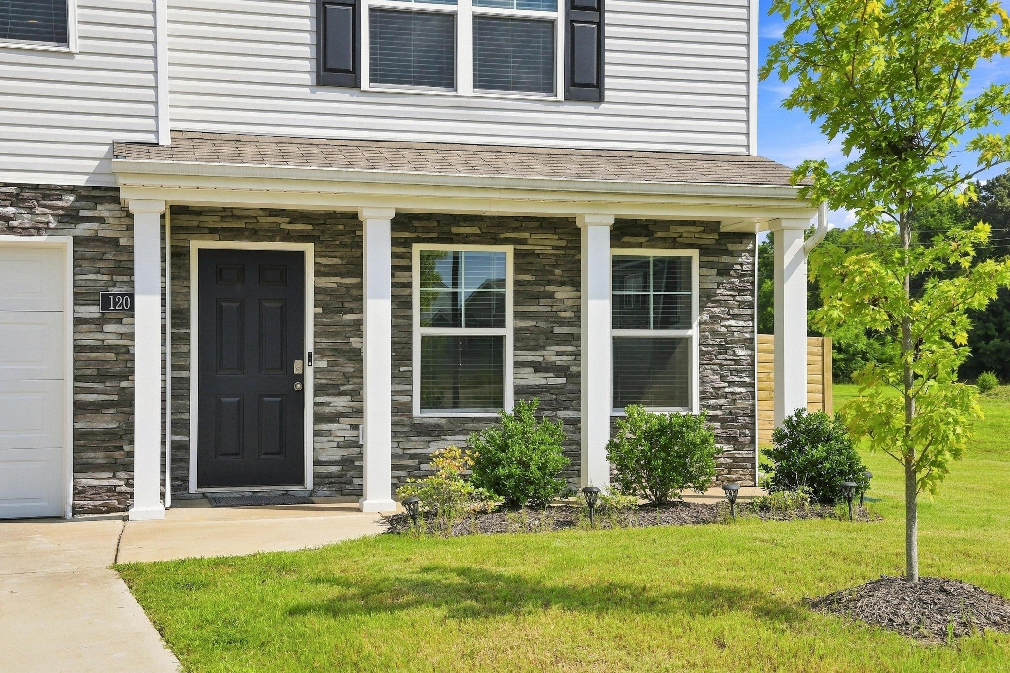 120 Westwood Circle