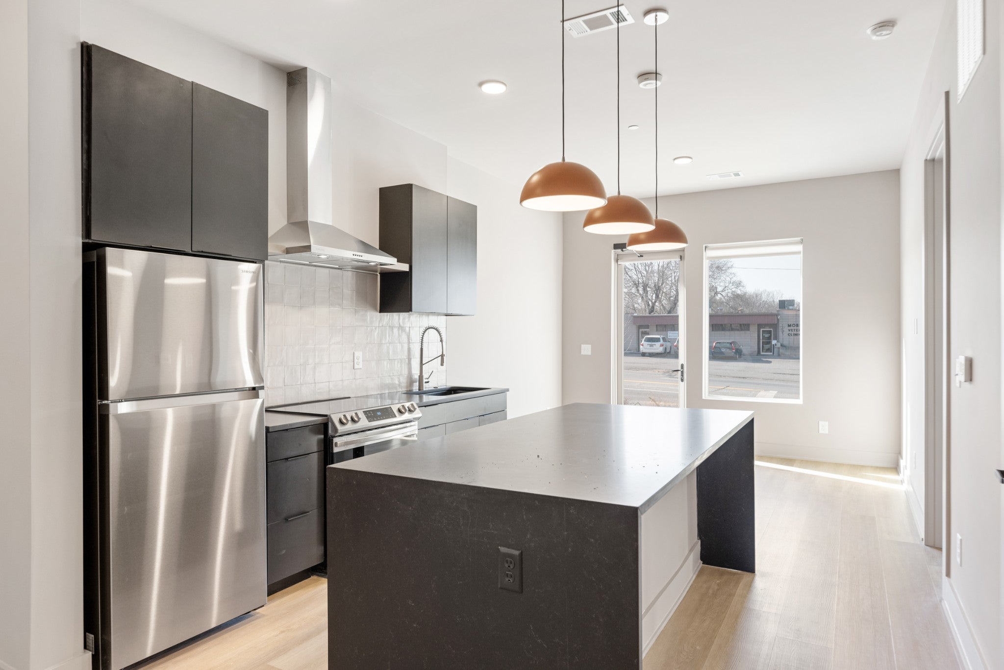 1090 Haysboro Ave 105