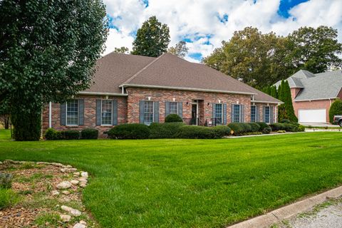 302 Albemarle Dr Tullahoma TN 37388