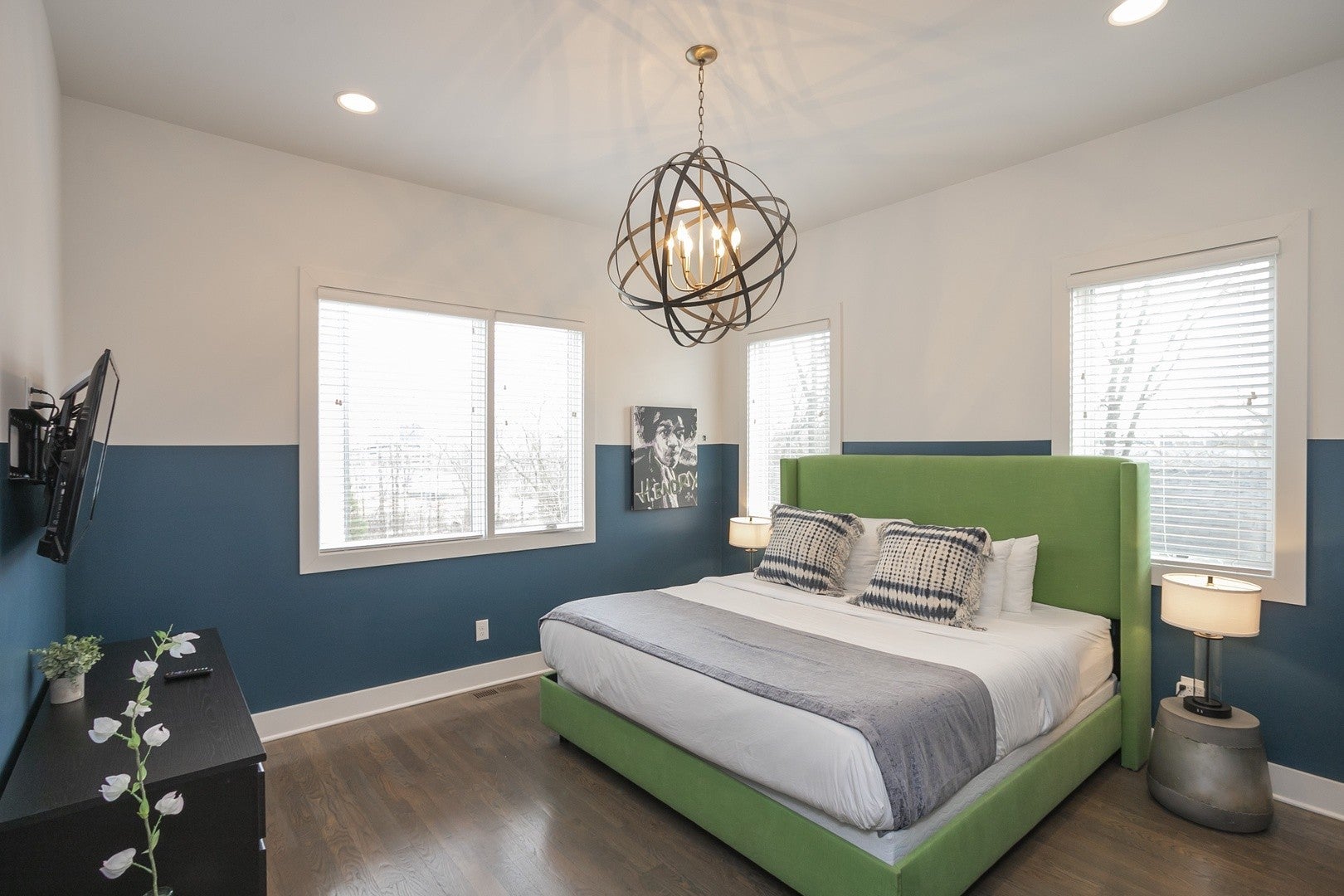 4-bed condo for sale in Nashville, TN 37209, 615 26th Ave N 615 26th Ave N, Nashville TN 37209 4-bed condo, photo 4 of 57