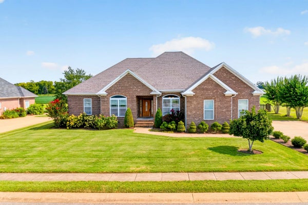 116 PEMBERTON PL, HOPKINSVILLE, KY 42240 - Image 0c5ccf4815b2bd7cbe3901db4a60ee7d/867713626